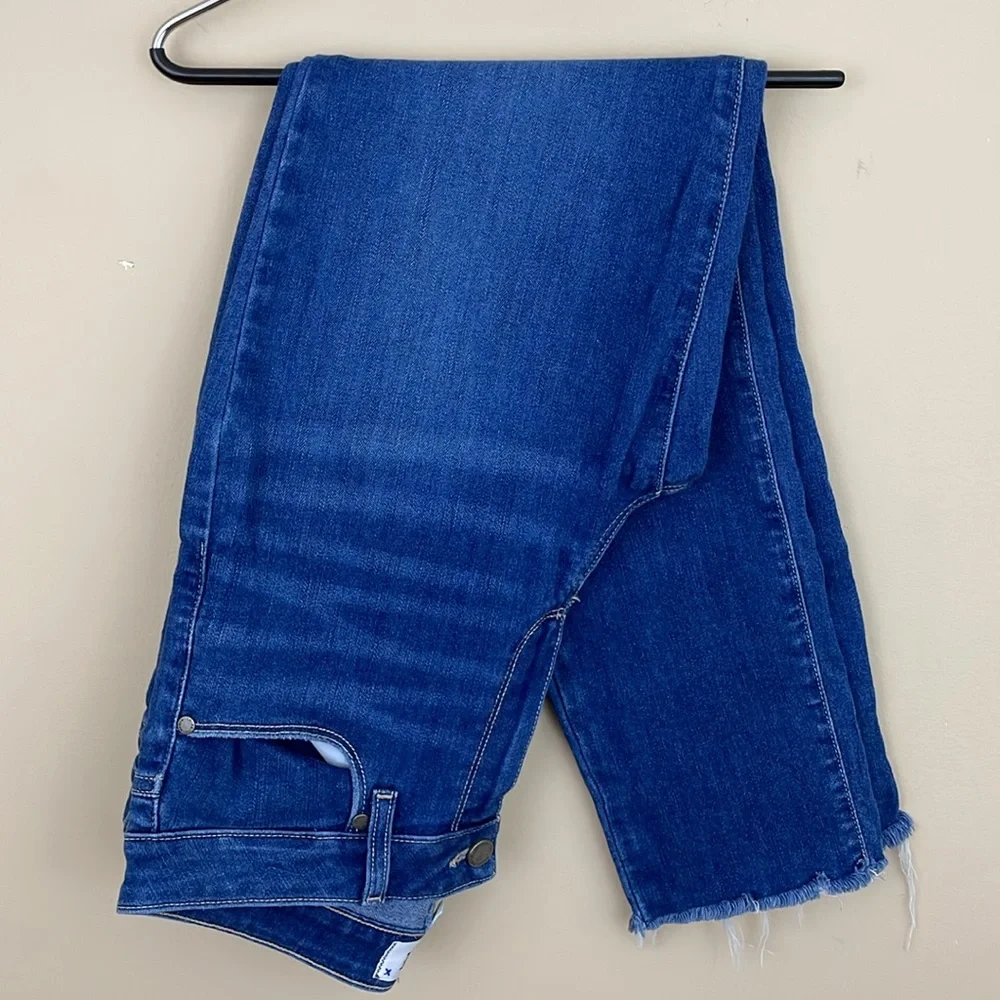 PAIGE jeans Kylie Crop raw hem ankle jeans 30